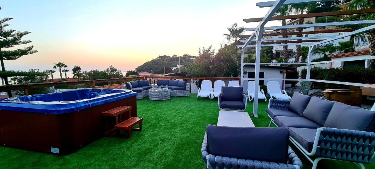 Ninfa Sul Mare Apartments 50 M E T R I Dal Mare Best Breakfast And Free Parking Капо Ватикано Екстериор снимка